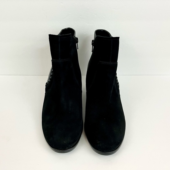 David Tate Black Suede Leather Stitch Accent Ankle Booties X-Wide Women Sz 10 WW - Picture 14 of 16